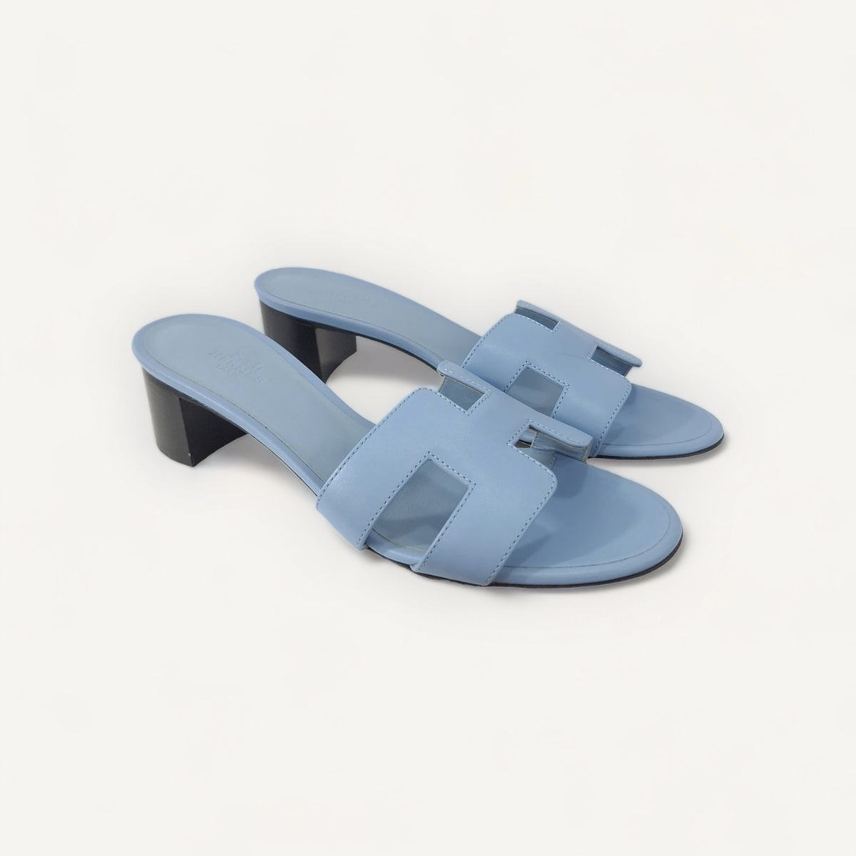Sandália Hermès Oasis Azul – Front Row