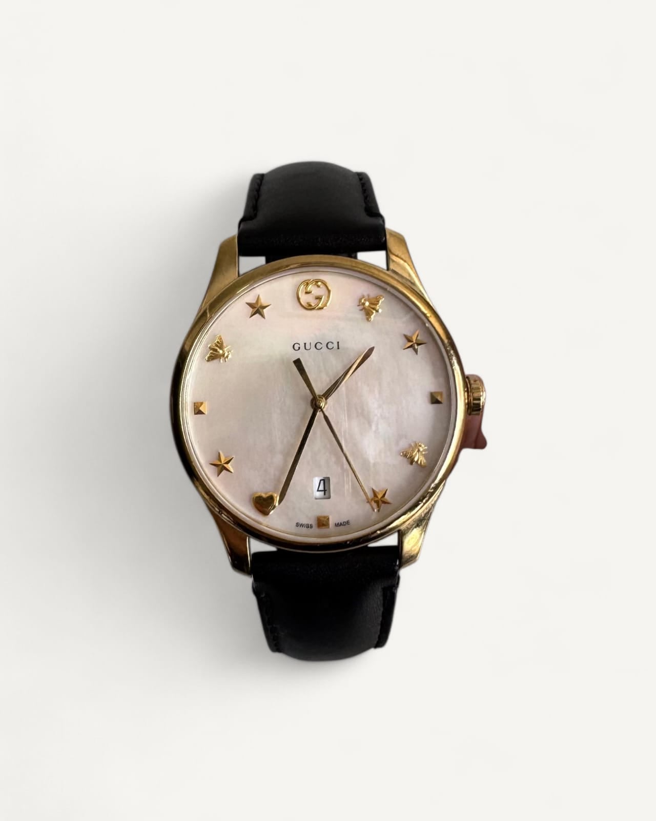 Relógio Gucci G-Timeless Mother of Pearl – Front Row