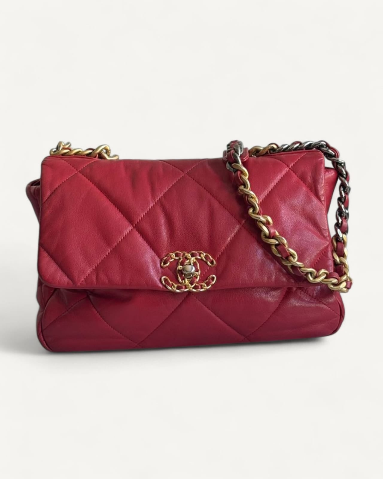 Bolsa Chanel 19 Medium Lambskin Vermelha – Front Row