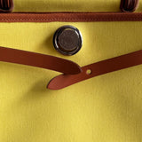 Bolsa Hermès Herbag 31 Jaune de Naples com Ferragens Palladium