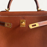 Bolsa Hermès Kelly 25 Retourne Barenia com Ferragens Gold