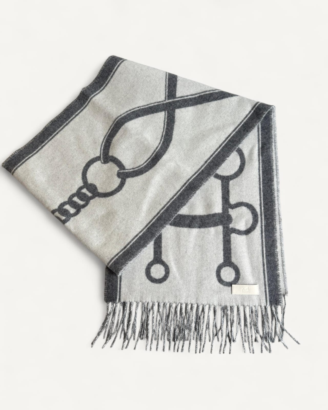 Cachecol Hermès Casaque Mors em Cashmere – Front Row