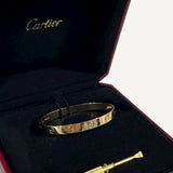Pulseira Cartier Love Tradicional em Ouro Amarelo 18k