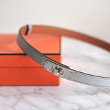 Cinto Hermès Kelly 18 Epsom Silver com Ferragens Palladium