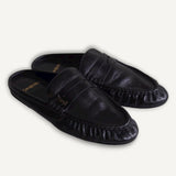 Mule Saint Laurent Le Loafer em Couro Brilhante com Vincos