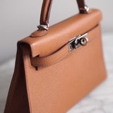 Bolsa Hermès Mini Kelly Epsom Sesame com Ferragens Palladium
