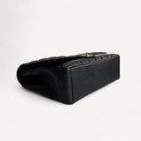 Bolsa Chanel Double Flap Maxi Preta com Ferragens Douradas