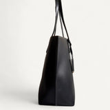 Bolsa Burberry TB Leather Tote Preta