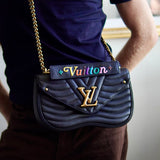 Bolsa Louis Vuitton New Wave Preta