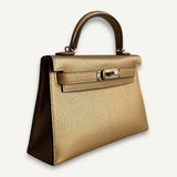 Bolsa  Hermès Mini Kelly Chevre Dore com Ferragens Permabrass