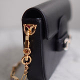 Bolsa Tiracolo Gucci Wallet on Chain Horsebit 1955 Mini Cristais Preta