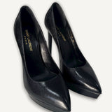 Scarpin Saint Laurent Stileto em Couro Preto