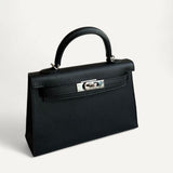 Bolsa Hermès Mini Kelly Noir com Ferragens Palladium