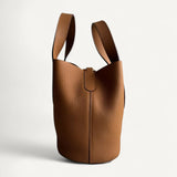 Bolsa Hermès IN-THE-LOOP 18 Biscuit com Ferragens Gold