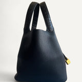 Bolsa Hermès Picotin 22 Touch Noir com Ferragens Gold