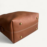 Bolsa Louis Vuitton Low Key Hobo MM Caramelo