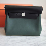 Bolsa Hermès Herbag Zip 20 Mangrove Noir com Ferragens Palladium