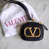 Porta Airpods Valentino Couro Preto