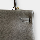Bolsa Hermés Kelly 35 Togo Etoupe com Ferragens Gold