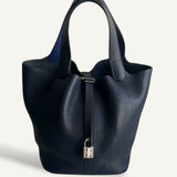 Bolsa Hermés Picotin 22 Clemence Bleu Navy com Ferragens Palladium