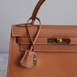 Bolsa Hermès Kelly 28 Sellier Natural Sand Com Ferragens Gold