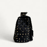 Bolsa Valentino Black Leather Rockstud Spike Top Handle com Ferragens Douradas