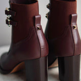 Bota Valentino Rockstud Couro Marrom