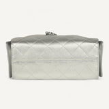 Bolsa Chanel 25 Mini Prata com Ferragens Prateadas