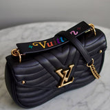 Bolsa Louis Vuitton New Wave Preta