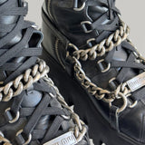 Coturno Miu Miu Preto e Corrente Prateada