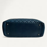 Bolsa Chanel Shopper Azul Marinho com Ferragens Prateadas