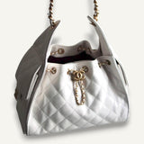 Bolsa Chanel 25 Small White com Ferragens Douradas