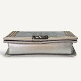 Bolsa Chanel Boy Couro de Arraia Cinza
