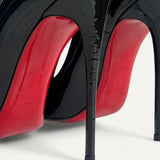 Scarpin Christian Louboutin So Kate Preto Envernizado