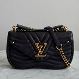 Bolsa Louis Vuitton New Wave Preta