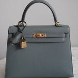 Bolsa Hermès Kelly 25 Epsom Vert Amande com Ferragens Gold