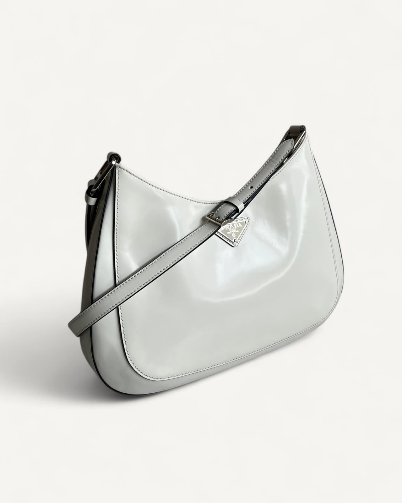 Prada – Front Row