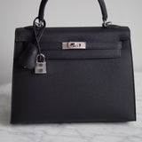 Bolsa Hermes Kelly 25 Epsom Noir com Ferragens Palladium