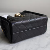 Bolsa Chanel 25 Mini Caviar Preta com Ferragens Gold