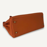 Bolsa Hermès Kelly 28 Togo Orange H com Ferragens Gold