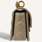 Bolsa Christian Dior Jolie Top Handle Pequena Camel