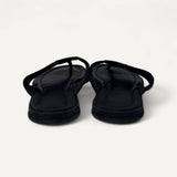 Slipper Gucci GG em Couro Preto
