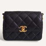 Bolsa Chanel Single Flap Caviar Small Preta com Gold Hardware