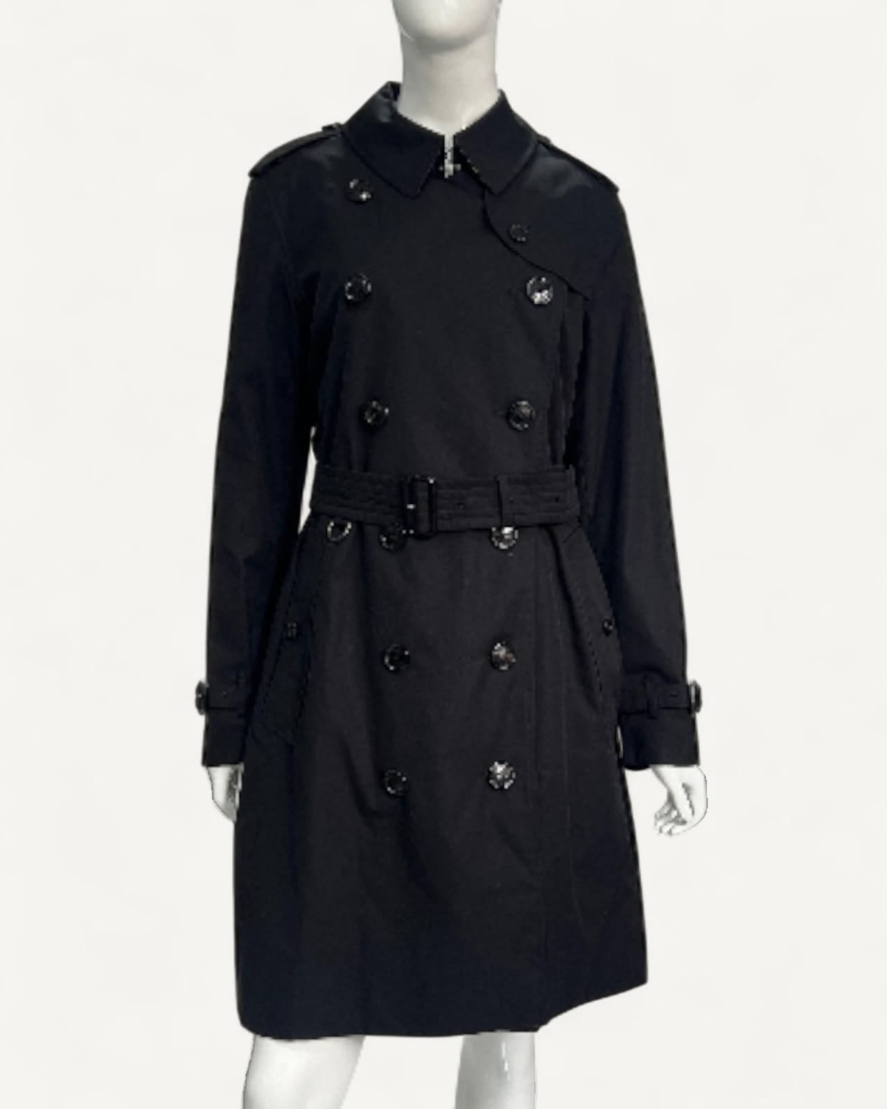 Burberry – Front Row