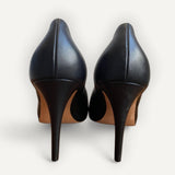 Scarpin Chanel em Couro Preto