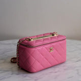 Bolsa Chanel Vanity Case Lambskin Pink Small