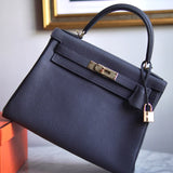Bolsa Hermès Kelly 28 Togo Gris Misty com Ferragens Gold