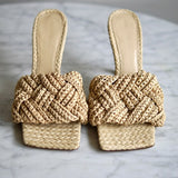 Mule Bottega Veneta Raffia Neutrals
