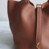 Bolsa Hermès Picotin 18 Clemence Gold Com Ferragens Gold