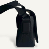 Bolsa Gucci Rubber-Effect Mini Messenger Bag Preta
